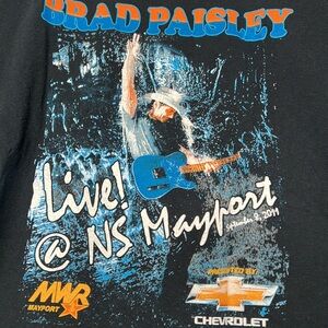 Vintage Brad Paisley tour shirt